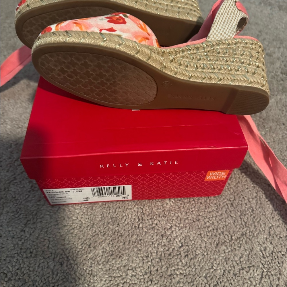 Kelly & Katie Pink Floral Espadrille Wedges with Ankle Ties - Picture 5 of 6